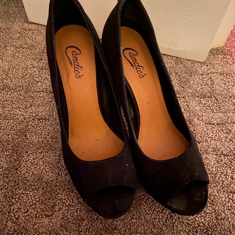 Black open toe heels